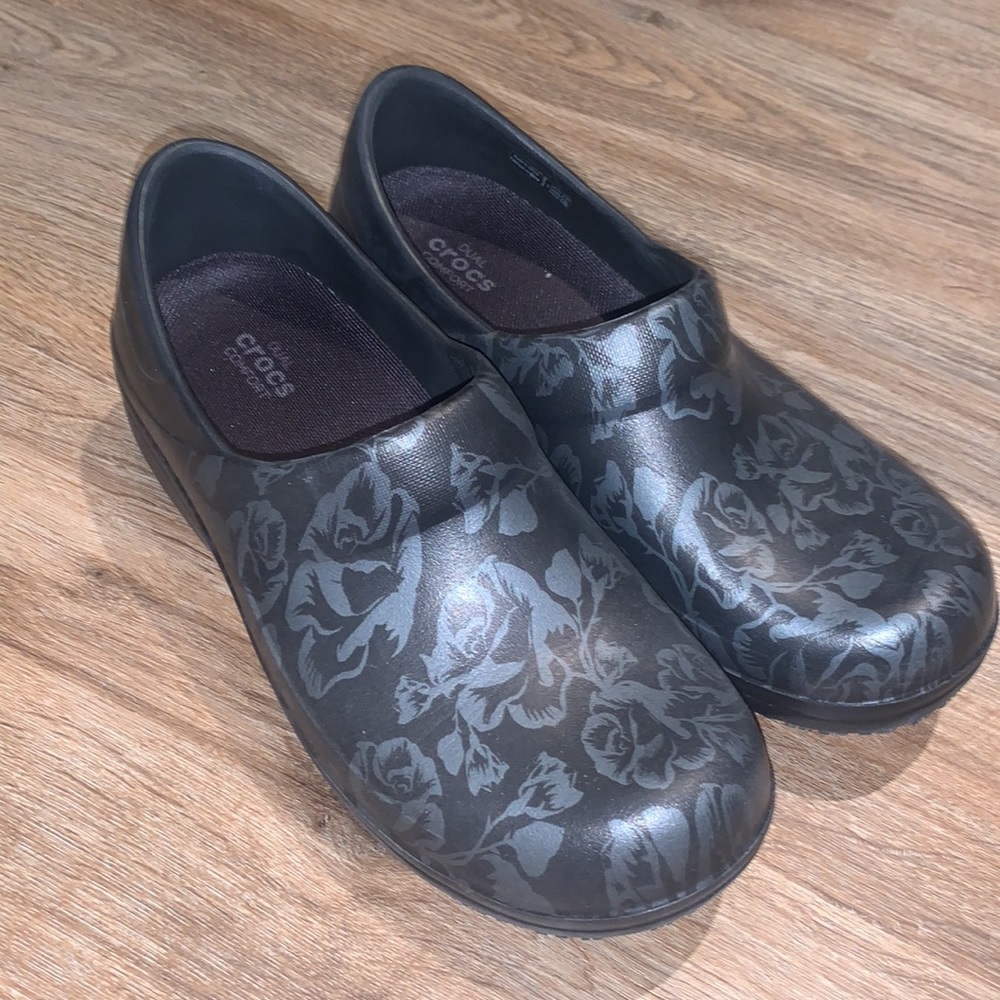Brand New Never Worn Crocs Clogs
